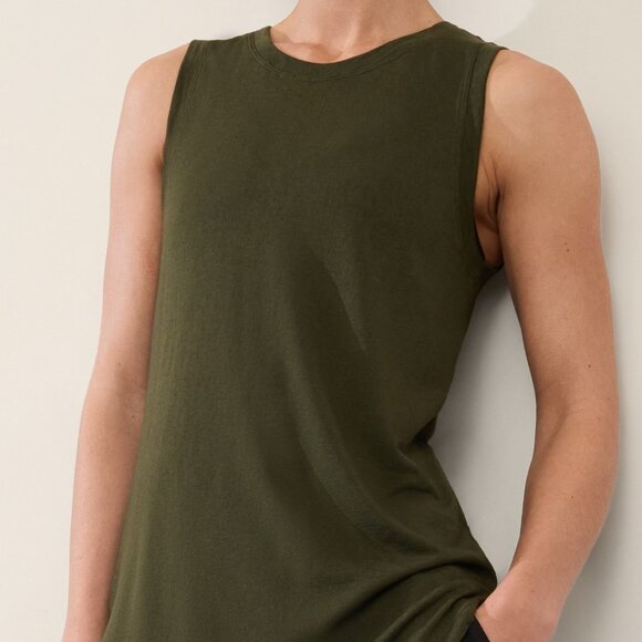 NWT Athleta Breezy Tank size small Forest Aspen Olive - Picture 2 of 4